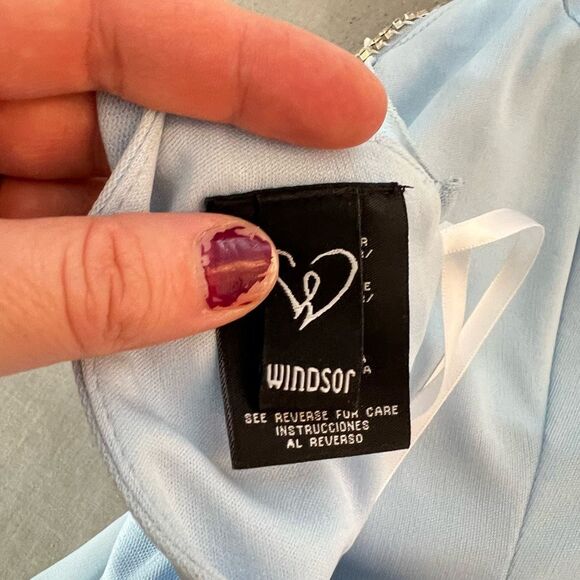 Windsor Powder Blue Embellished Sleeveless Open Back Chiffon Prom Dress Size 3 - Picture 7 of 9